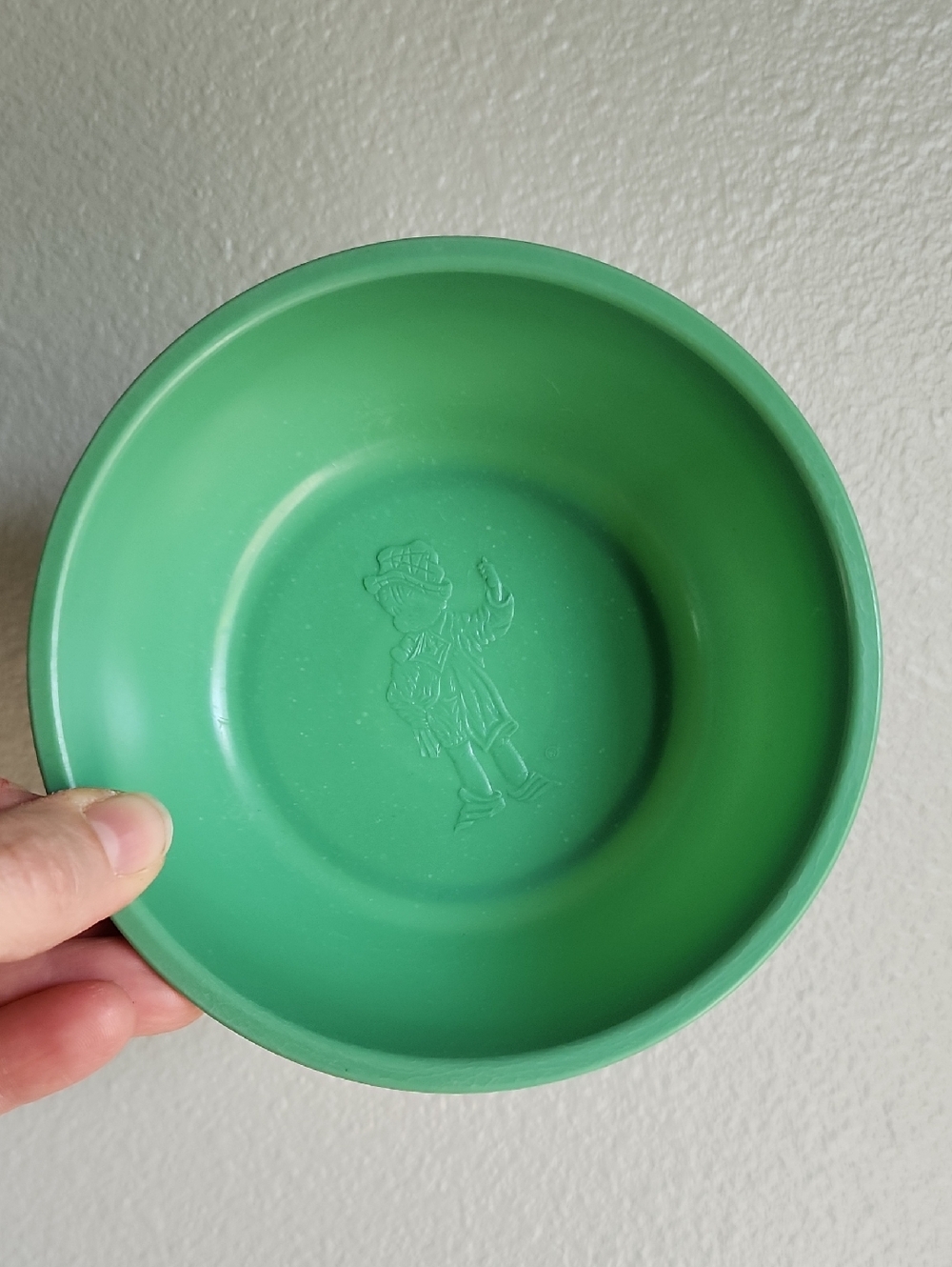 VINTAGE "BEETLEWARE" SKIPPY BOWL